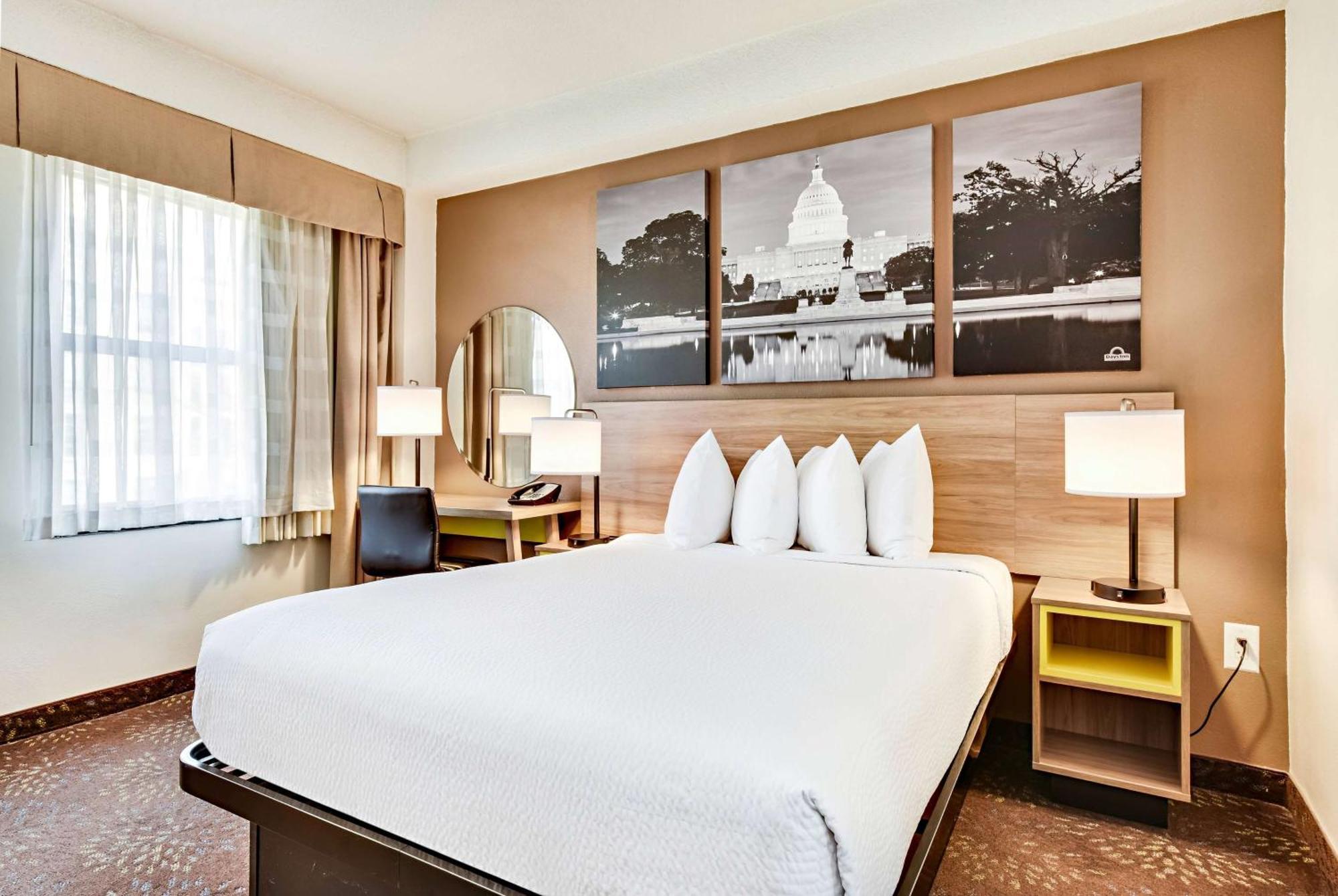 Days Inn By Wyndham Washington Dc/Connecticut Avenue Bagian luar foto